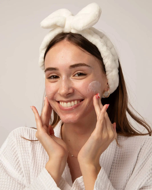 Mellow Mallow: Nourishing Gel Cleanser